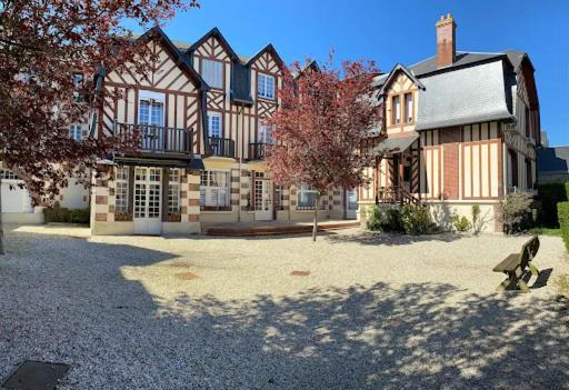 Appartement Elegant Au Coeur De Cabourg Buitenkant foto